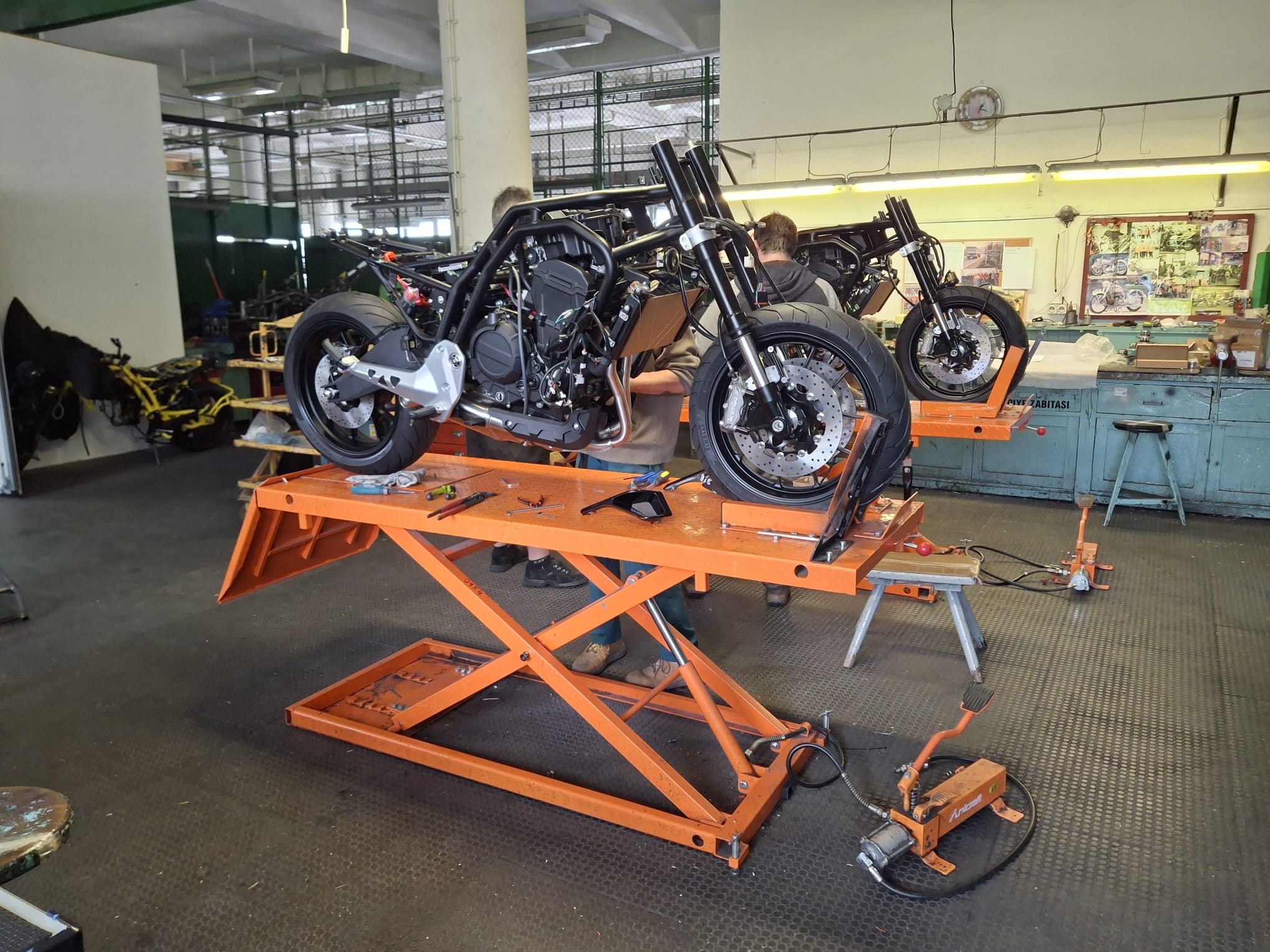 JAWA 730 Twin — Ensimmäinen valmistussarja 2